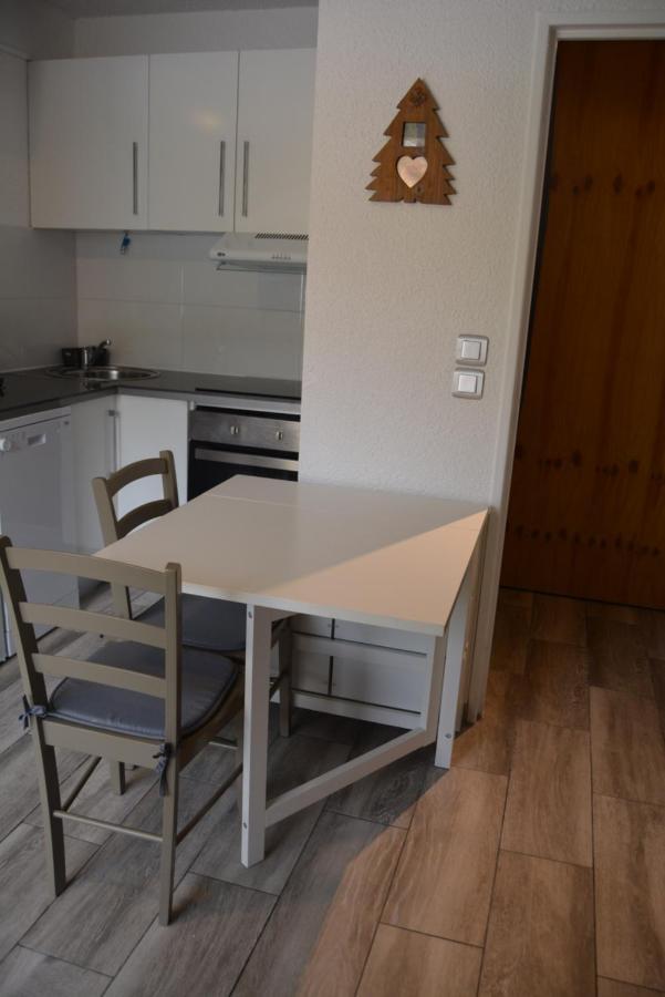 Studio Marmotte Font-Romeu 4 Personnes Avec Balcon Residence Val Soleil Entierement Renove En Juin 2021 Place De Parking & Wifi Gratuit , Draps & Serviettes De Toilettes Non Inclus, Sabanas Y Toallas No Incluidos מראה חיצוני תמונה