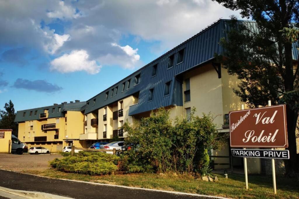 Studio Marmotte Font-Romeu 4 Personnes Avec Balcon Residence Val Soleil Entierement Renove En Juin 2021 Place De Parking & Wifi Gratuit , Draps & Serviettes De Toilettes Non Inclus, Sabanas Y Toallas No Incluidos מראה חיצוני תמונה